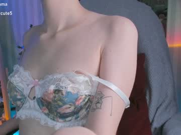 girl broken_but_cute image #897842