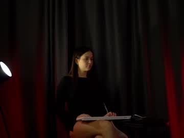girl emilybatee image #6460599