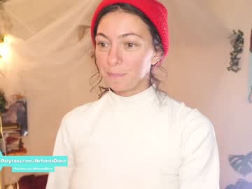 girl artemisfit image #5676881