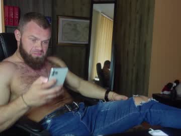 man tommy_burnzzz image #1757715