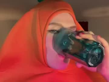 girl bigredcarrott image #4800750
