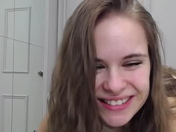 girl olivia_nikolson image #1595637