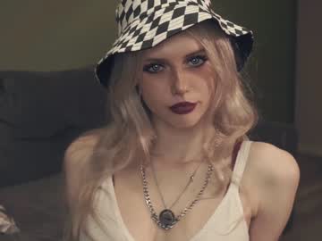 girl audreycarvin image #6489511