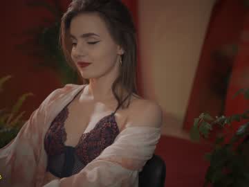 girl excitease image #3472745
