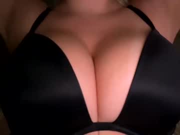 girl mariah95 image #2165633