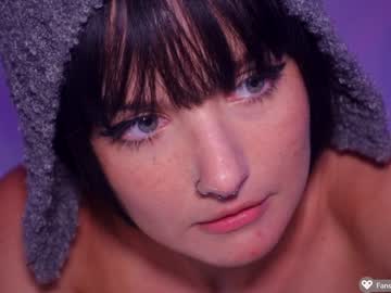 girl finleyfae image #5092818