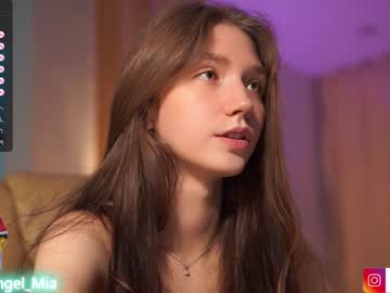 girl angels_kiss image #5134597