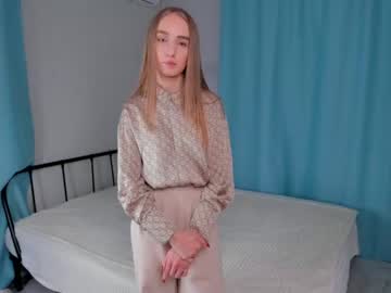 girl eadlinheaston image #6936324