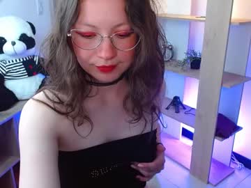 girl cherry__v image #6979973