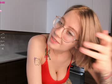 girl patriciafrank image #4820733