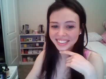 girl tessakisses image #6943856