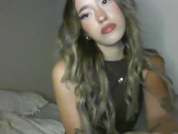 girl mykalaxoxo image #6968728