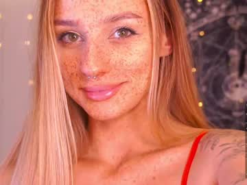 girl artease image #3381519