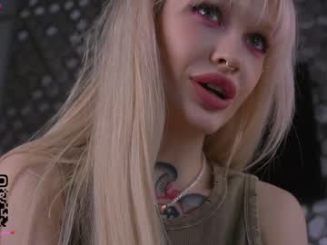girl pinkncrazy image #4462547