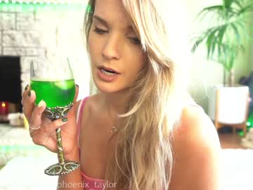girl phoenix_taylor image #1344900