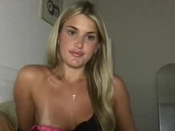 girl allybrixo image #7033063