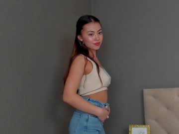 girl amely_moore image #4223825