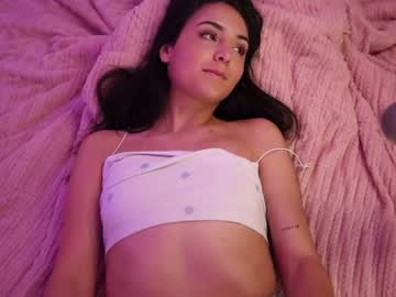 girl annie_dreams image #2230206
