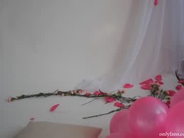 girl _june image #1366295