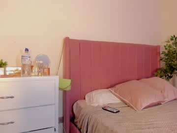 girl veroniqe_lounge image #1156800