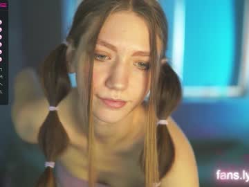 girl angels_kiss image #3185119