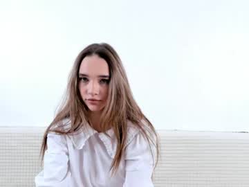 girl milana_gross image #4332374