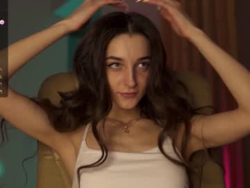 girl angels_kiss image #5767582