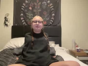 girl sarahmartin420 image #4748408