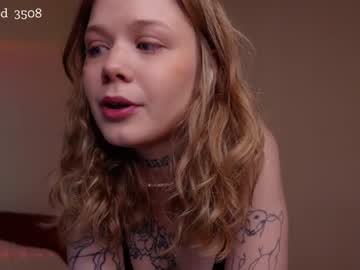 girl tendertainted image #2117860