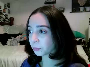 girl cherrychapsticc image #6006301