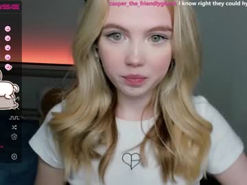 girl small_blondee image #3696779
