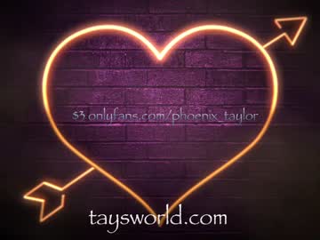 girl phoenix_taylor image #2400381