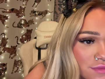 girl ari_02 image #5765088