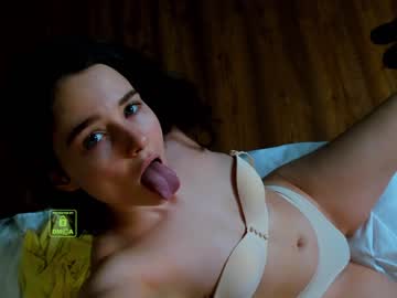girl demurelixir image #3677666
