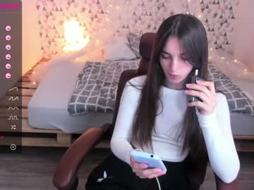 girl katie_petite image #1595677