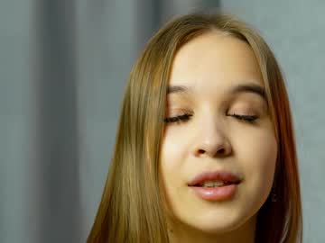 girl yeepshyy image #6865539