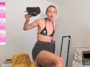 girl petitebrat image #4684385