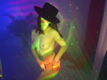 girl excitease image #2605021