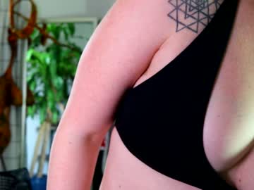 girl maeveminx image #4176996