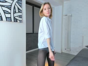 girl aislybarrick image #6339863