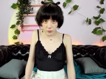 girl tina_youn image #2189683