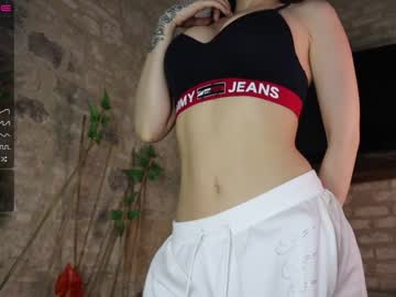 girl welcome2pleasureland image #1112494