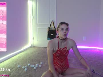 girl petitebrat image #4020564