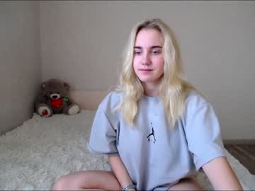 girl alice_rays_ image #4737820