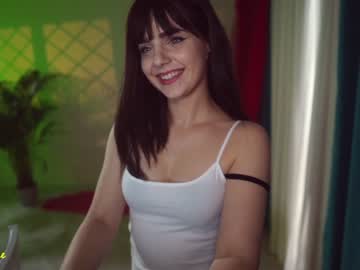 girl excitease image #2640542