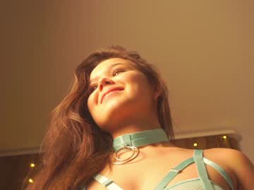 girl helenmoors image #4213098