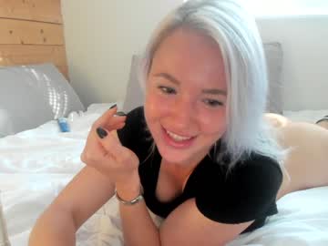girl xtina__ image #2812545