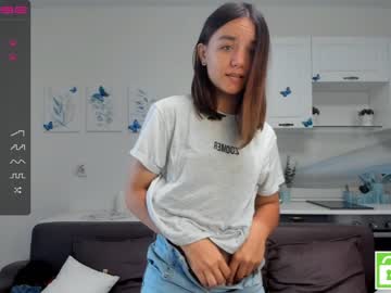 girl karalyons image #4958866