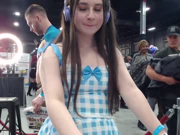 girl arielking69 image #2911274