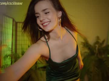 girl excitease image #6454871